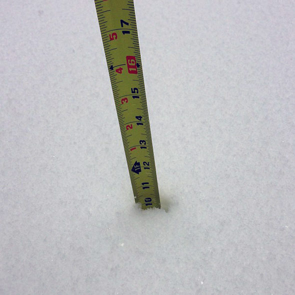201328-snow1.jpg.